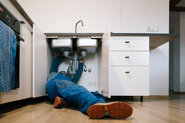 Professional Leak Detection technician working in Rochester, IN
